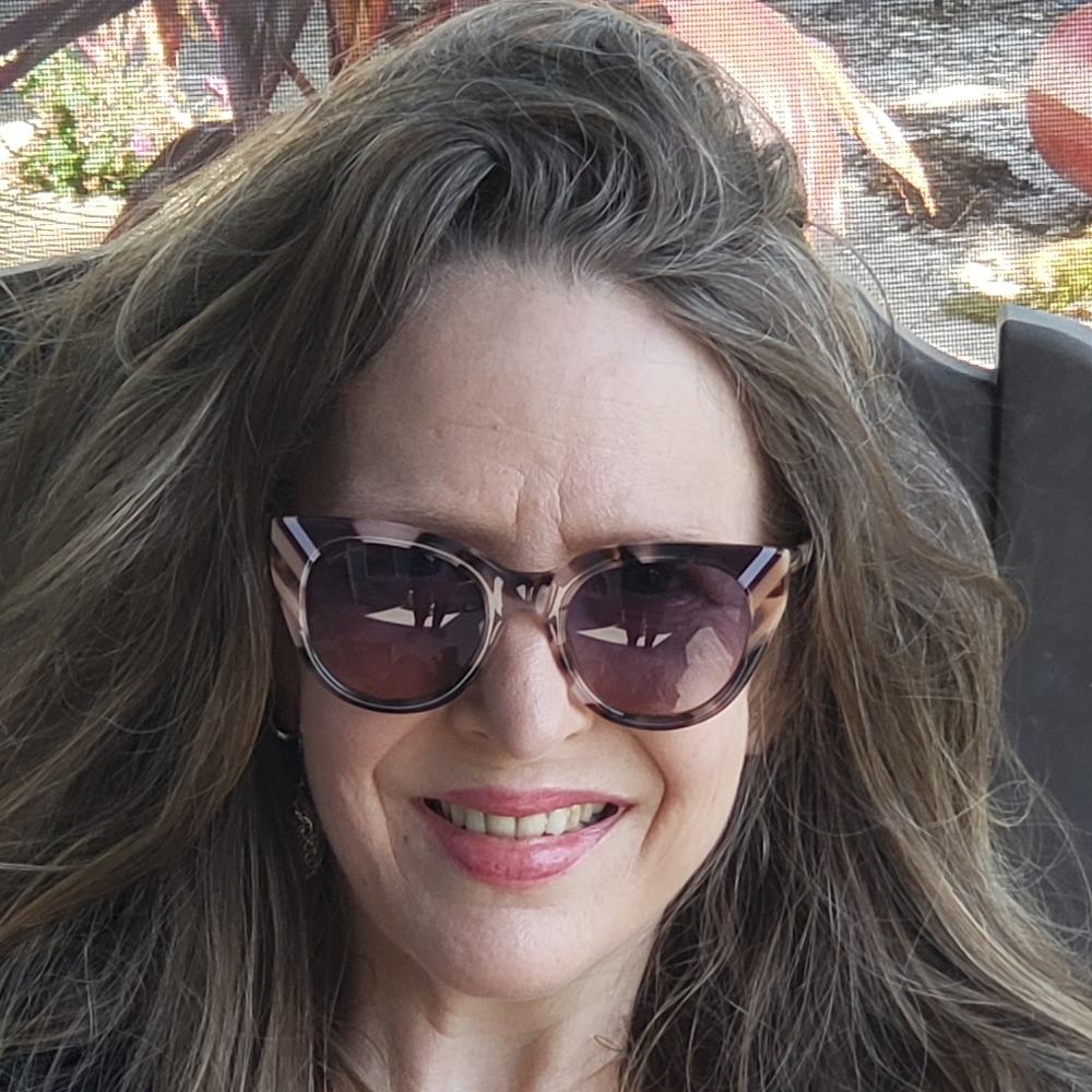 Salvatore Ferragamo Sunglasses, New - Picture 10 of 11